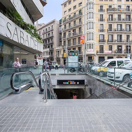 Lumine Suites Barcelona Hostal Exteriör bild